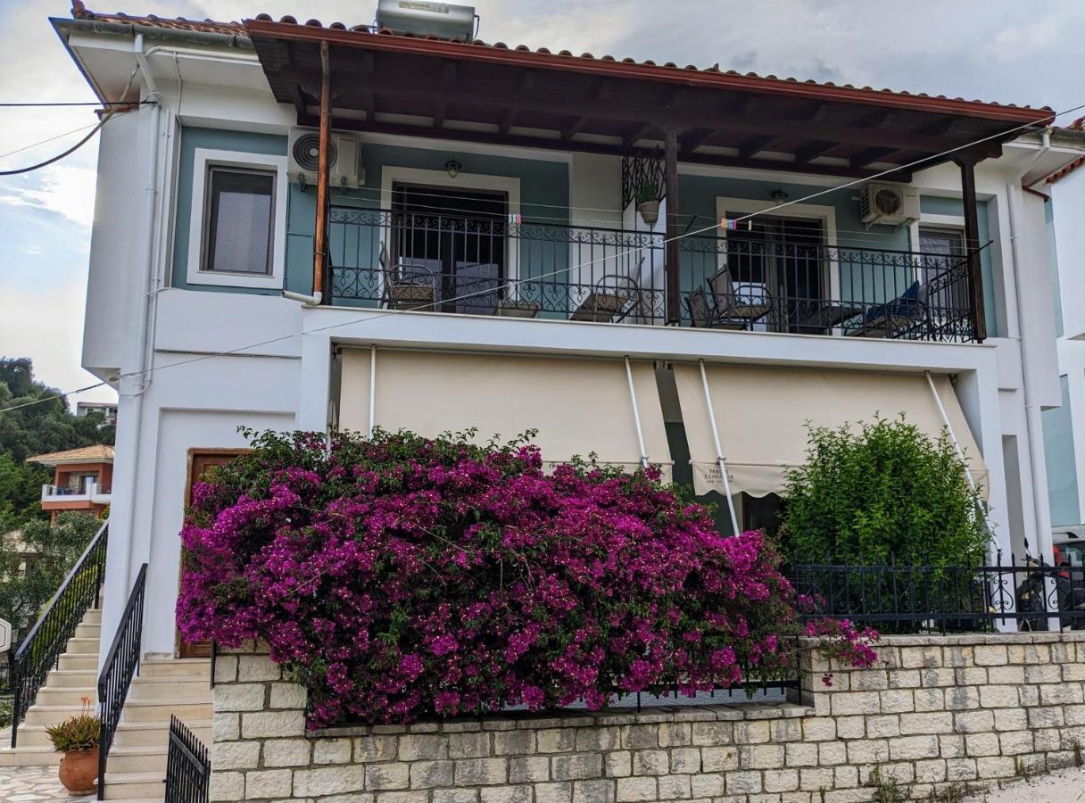 Outparga Apartment 4 Экстерьер фото